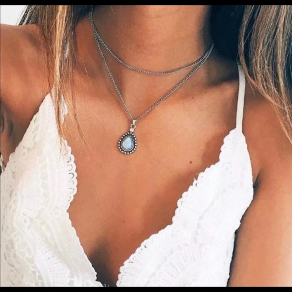 HOST PICK ❤️❤️ Bohemian style vintage necklace 🦋